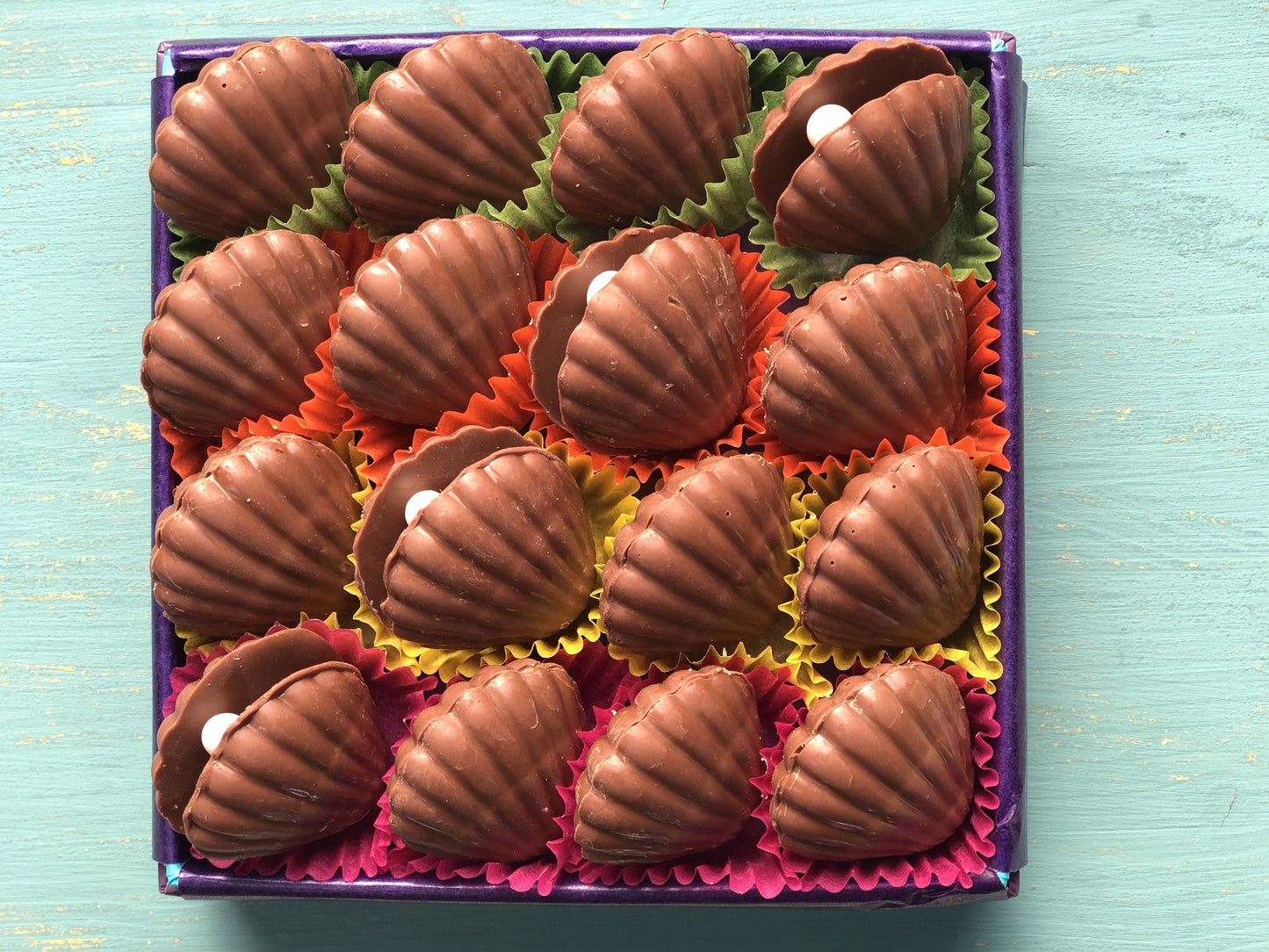 Chocolate Oysters Gift Box