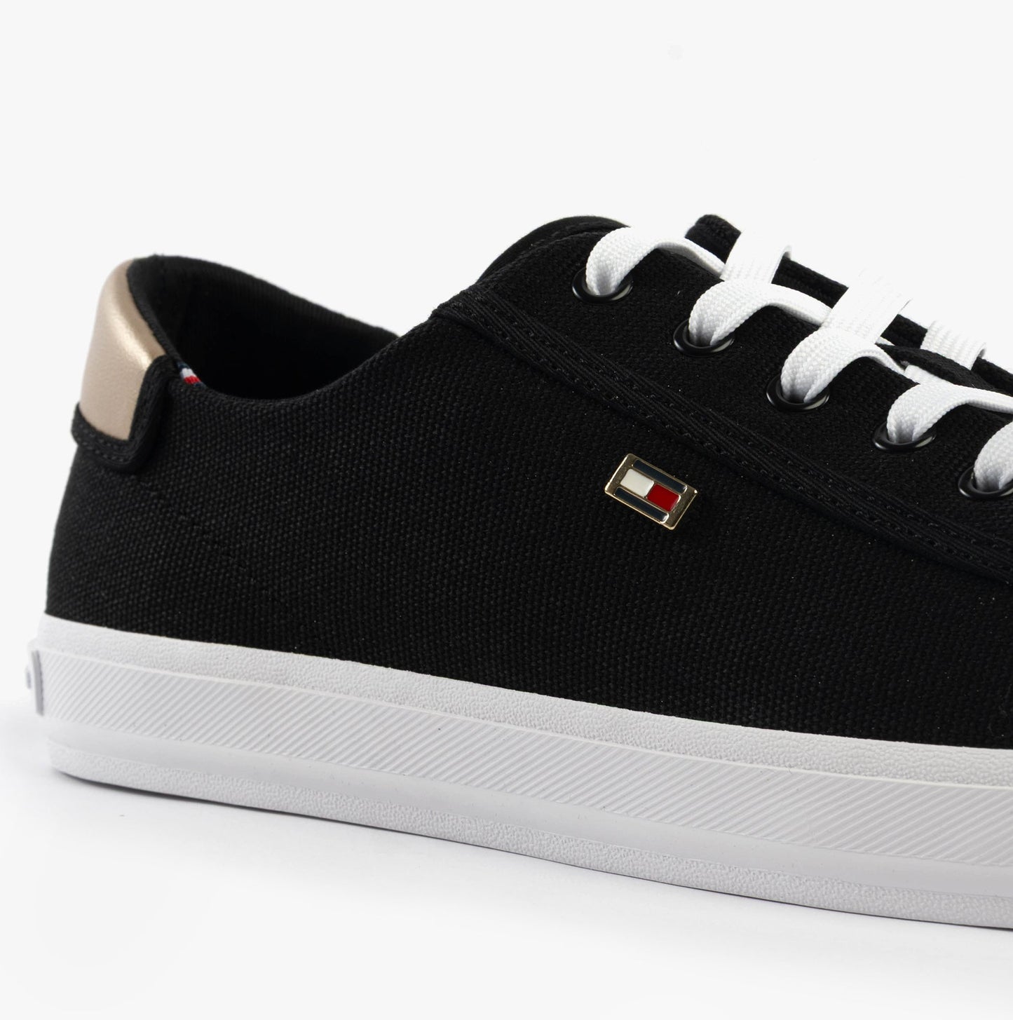 Tommy Hilfiger CANVAS METALLIC HEEL Womens Trainers Black