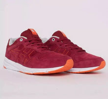 Asics Onitsuka Tiger Shaw Runner Suede Trainers / Burgundy