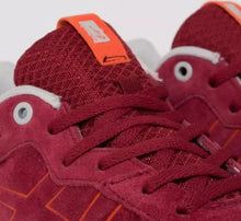 Asics Onitsuka Tiger Shaw Runner Suede Trainers / Burgundy