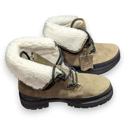 Clarks Ladies Orianna Turn Boots — warm lined, durable & stylish. Perfect winter footwear for comfort and grip. Shop New, Used and More!