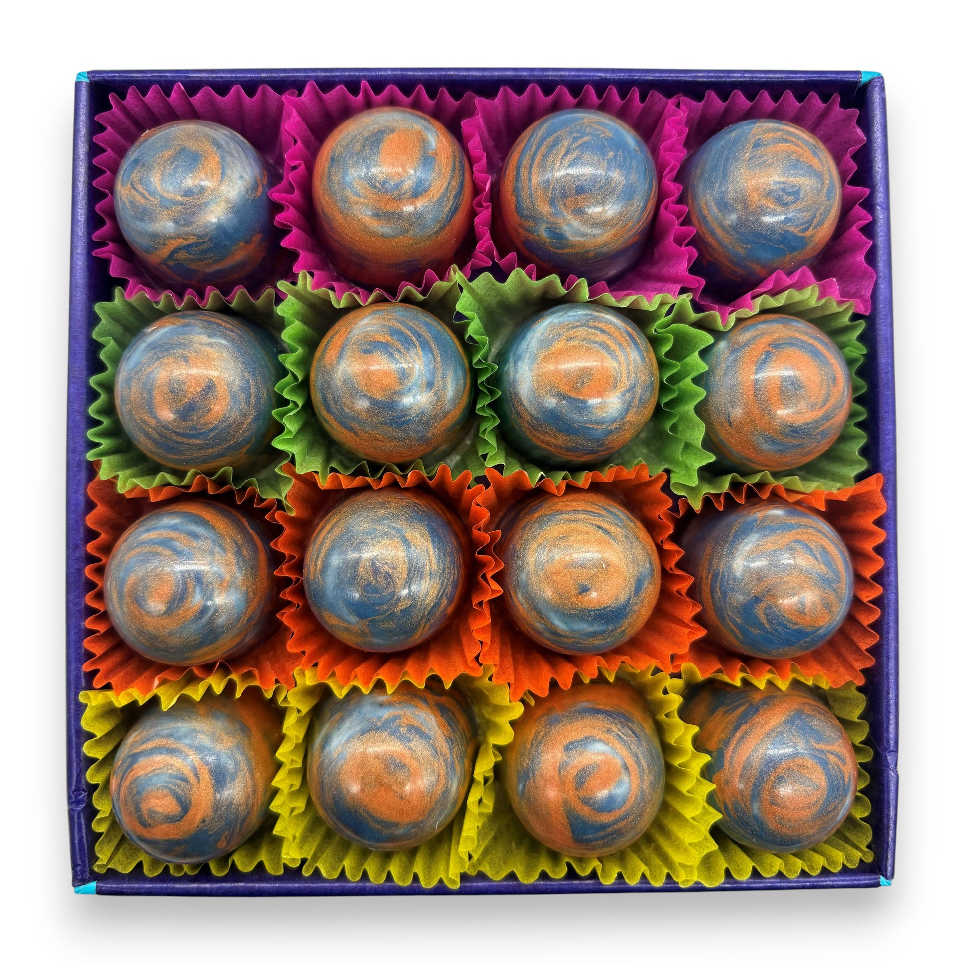 Henley Classic Dry Gin Ganache in Milk Chocolate