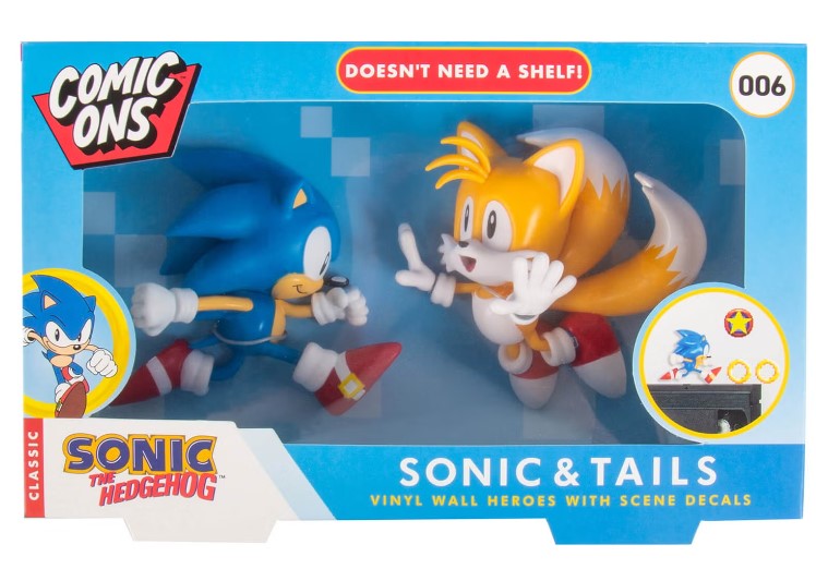 Sonic the Hedgehog and Tails action figure set packaging with 'Comic Ons' branding.