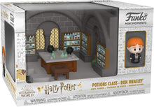 Funko POP! Diorama: Harry Potter Anniversary - Table Scene - Ron