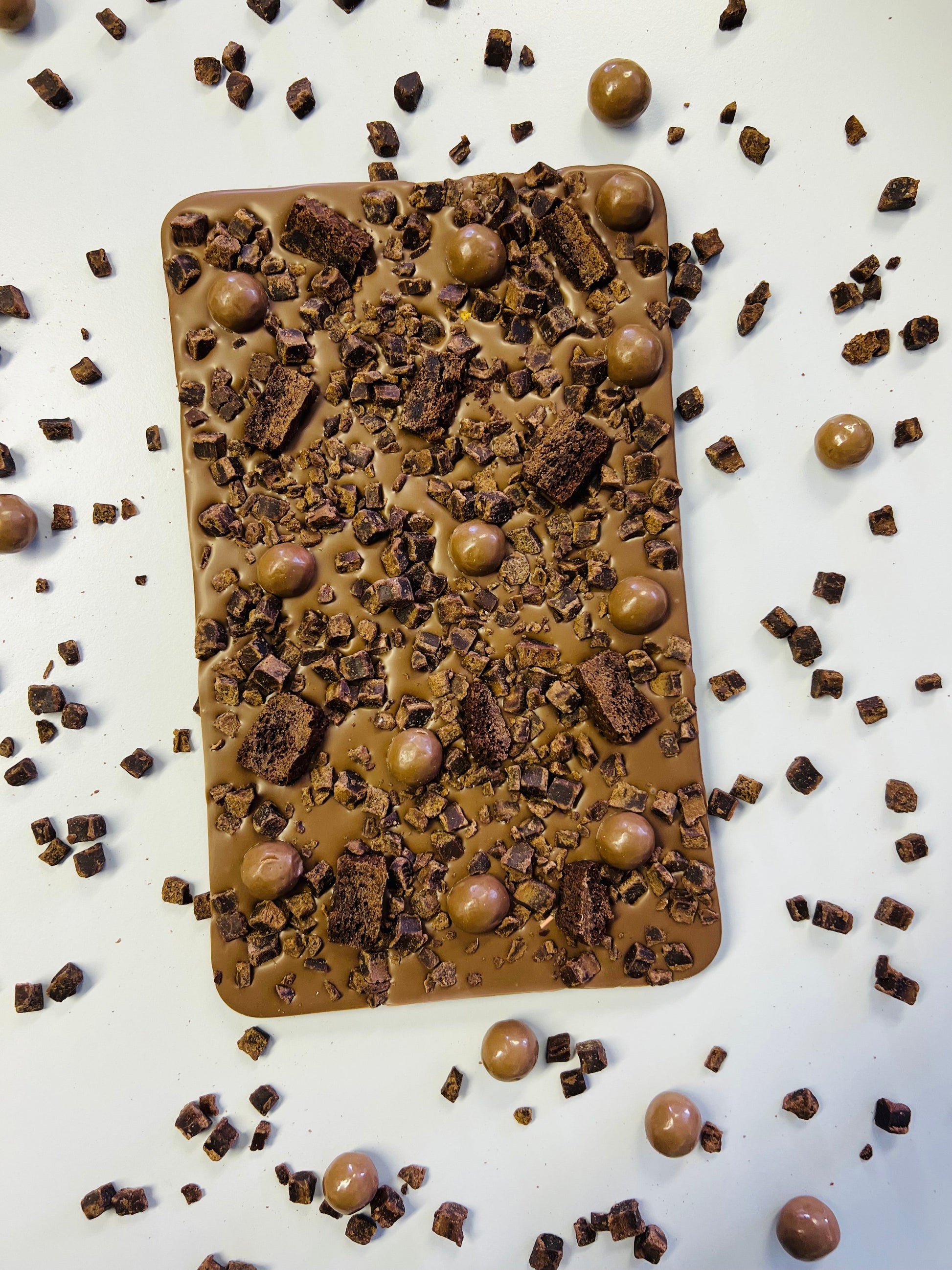 Kakawa Chocolate Mystery Box (1kg+)