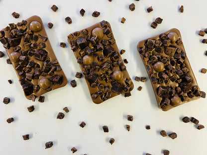 Kakawa Chocolate Mystery Box (1kg+)