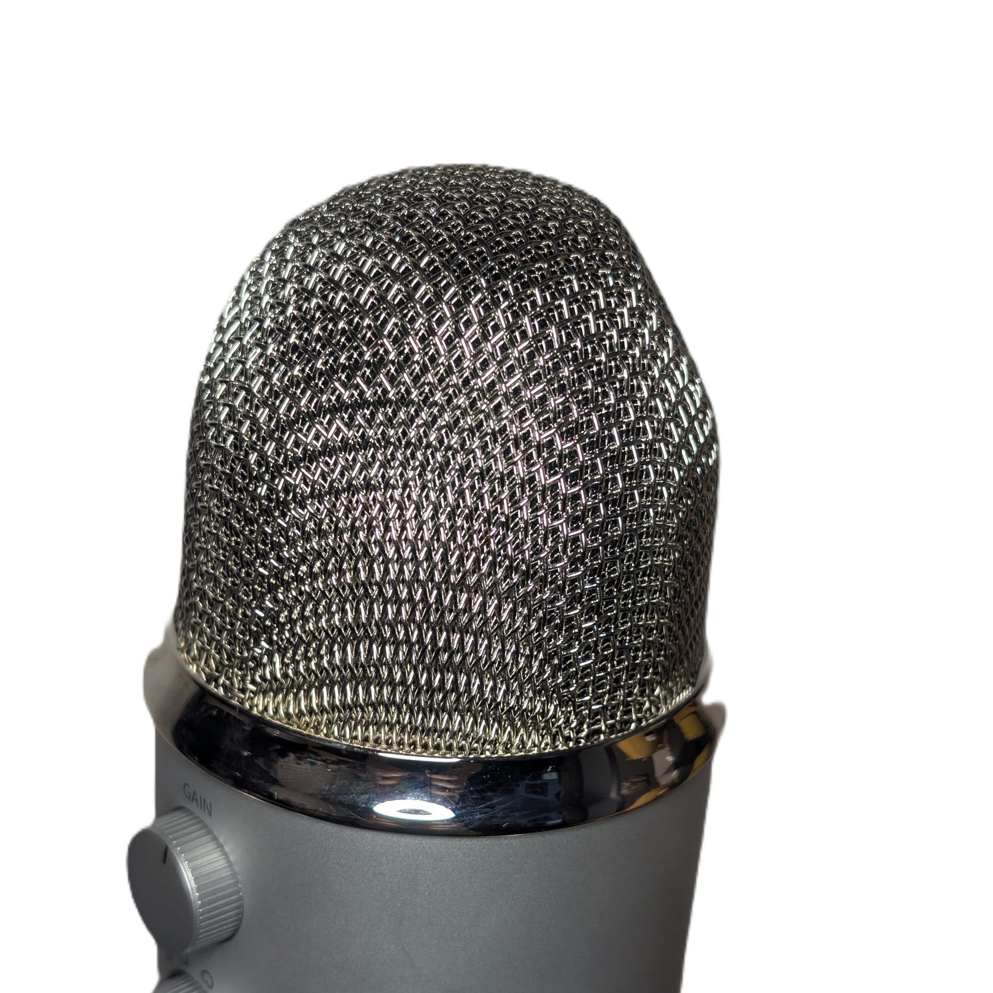 Blue Yeti USB Microphone for PC streaming, gaming, and podcasting. Multi-pattern, crystal-clear sound & headphone monitoring. Shop New, Used and More!