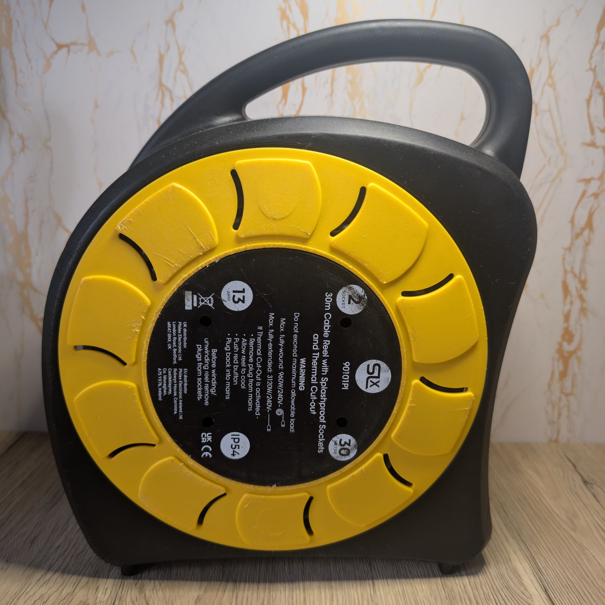 SLx Outdoor Heavy Duty Extension Lead - Waterproof - 30m - 2 Socket Extension Reel