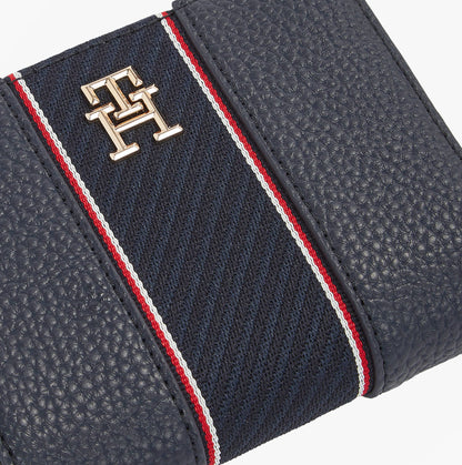 Tommy Hilfiger Womens monogram wallet with TH signature Navy