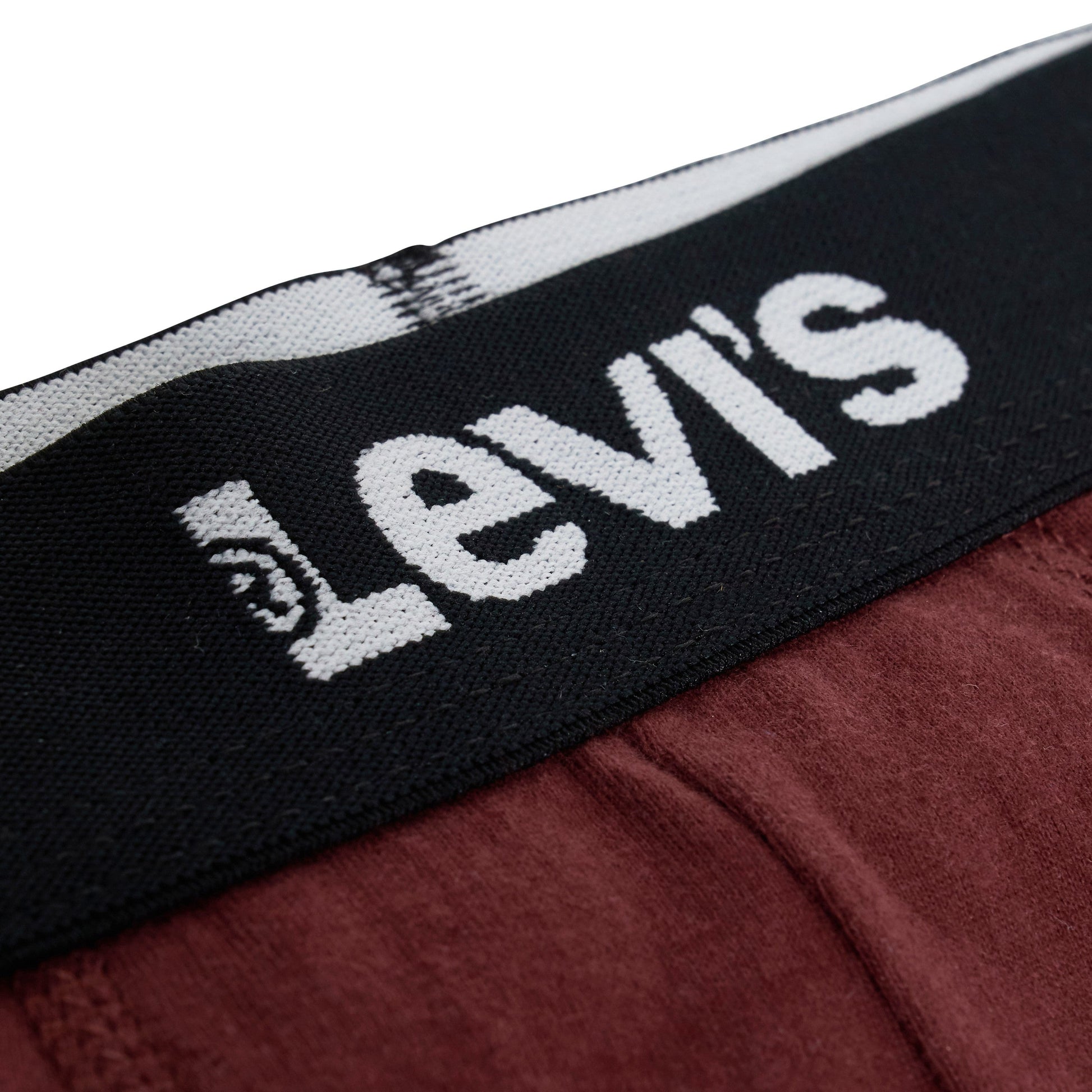 Levi’s 5 Pack Boxer Briefs. Soft cotton-blend, logo waistband & all-day comfort. Classic style & quality. Shop now at New, Used and More!