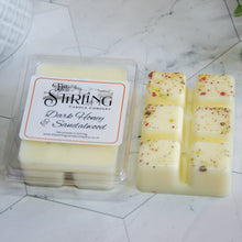 Dark Honey & Sandalwood - Wax Melt Clamshell