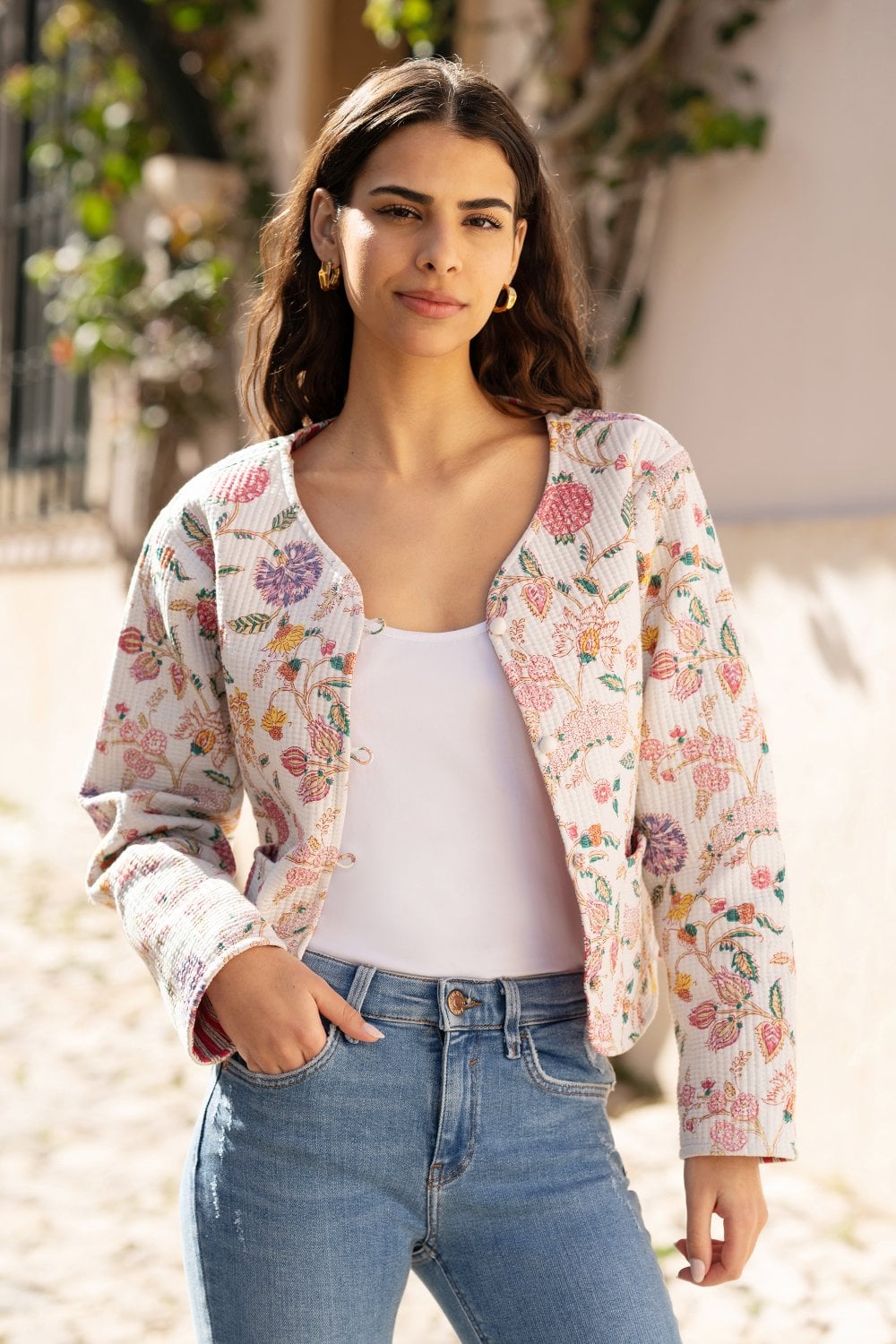 White Floral Print Reversible Cotton Cropped Quilted Jacket
